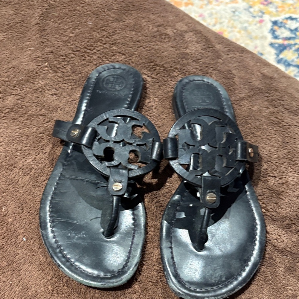 Tory Burch Black Leather Thong Sandals - Picture 1 of 10